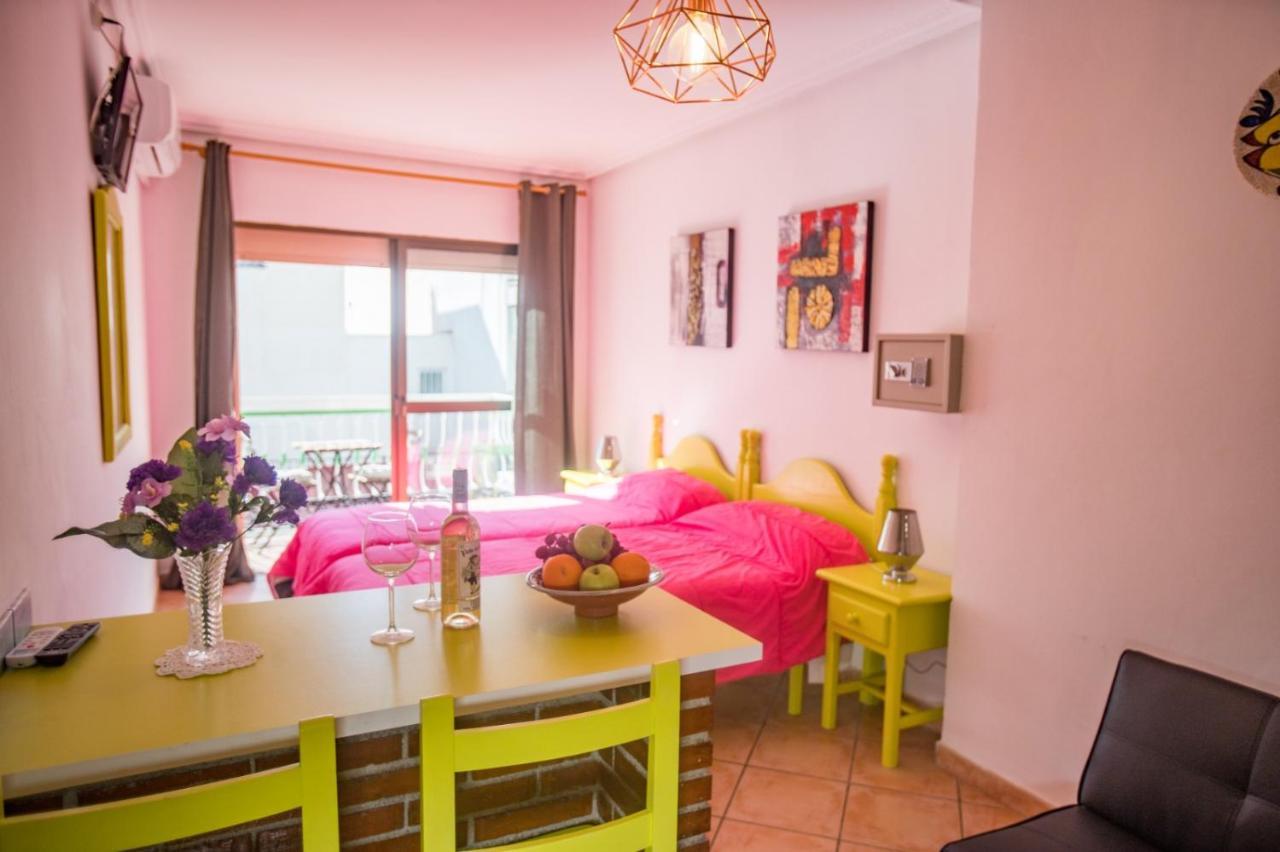 Apartamentos Carihuela Torremolinos Bagian luar foto